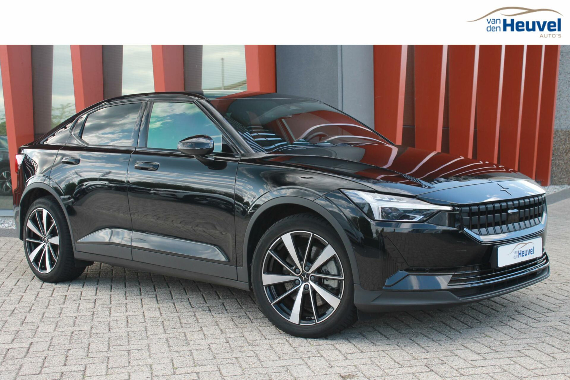 45936200-36.jpg