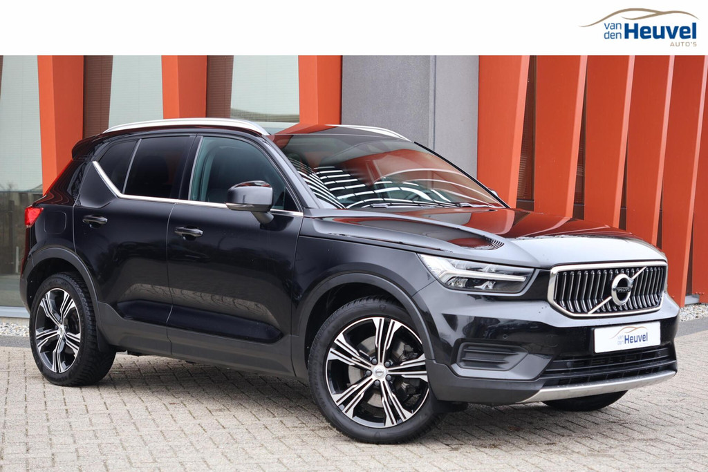 Volvo XC40 T4 Recharge Inscription | Stoelverwarming | Trekhaak | Leder | Parkeercamera | Pilot Assist | keyless 51124152-0.jpg | Van den Heuvel Auto's B.V.