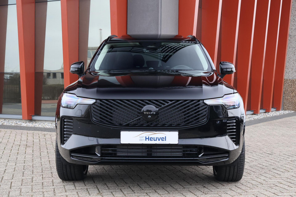 Volvo XC90 T8 Recharge AWD Ultra Dark Executive | Stoelverwarming | Trekhaak | B&W | Luchtvering | Leder | Full Options 51343197-1.jpg | Van den Heuvel Auto's B.V.