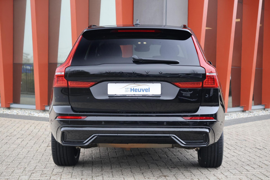 Volvo XC60 T6 Recharge AWD Black Edition | Longe Range | Stoelverwarming | Panoramadak | HUD | 360° Camera | H/K | Leder | BLIS 51819734-3.jpg | Van den Heuvel Auto's B.V.