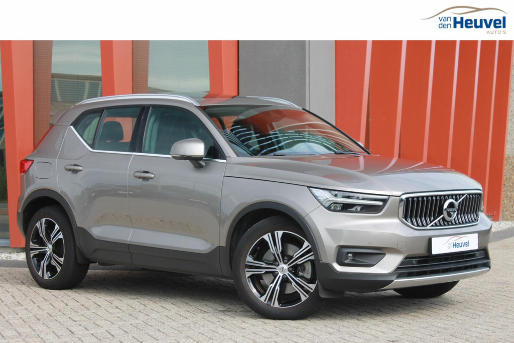 Volvo XC40 T4 Recharge Inscription | Stoelverwarming | 360° Camera | Panoramadak | Leder | | Pilot Assist | BLIS | Keyless 51836890-0.jpg | Van den Heuvel Auto's B.V.