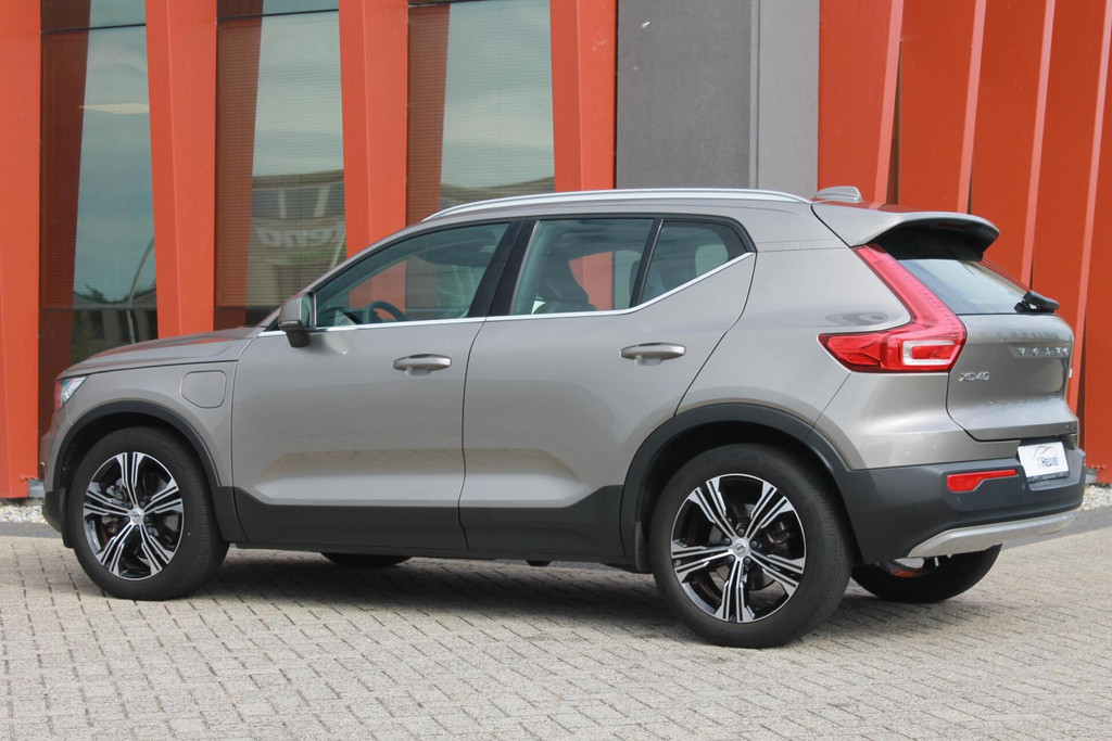 Volvo XC40 T4 Recharge Inscription | Stoelverwarming | 360° Camera | Panoramadak | Leder | | Pilot Assist | BLIS | Keyless 51836890-2.jpg | Van den Heuvel Auto's B.V.