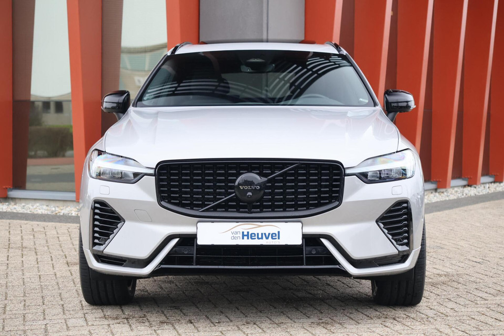 Volvo XC60 T6 Recharge AWD Plus Dark | Longe Range | Stoelverwarming | Trekhaak | Panoramadak | 360° Camera | Keyless 51964305-1.jpg | Van den Heuvel Auto's B.V.