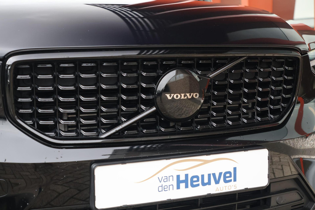Volvo XC40 T4 Recharge Black Edition | Stoelverwarming | Trekhaak | Parkeercamera | H/K | Keyless 52007807-4.jpg | Van den Heuvel Auto's B.V.