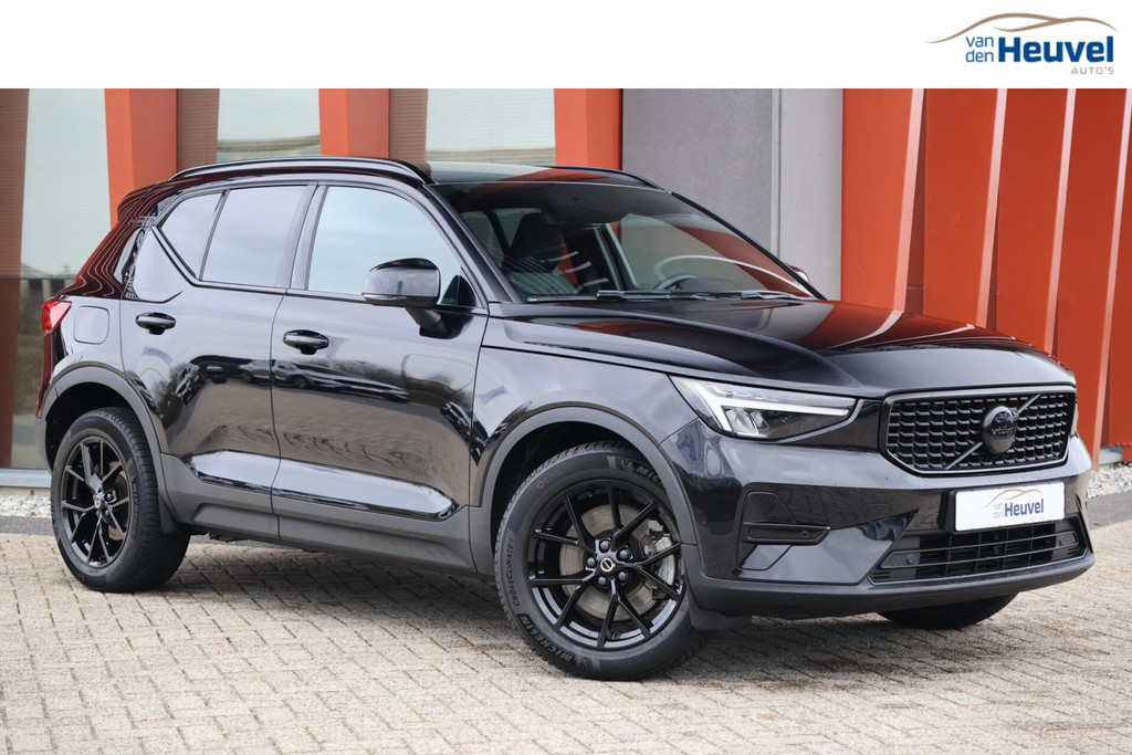 Volvo XC40 T4 Recharge Black Edition | Stoelverwarming | Trekhaak | Parkeercamera | H/K | Keyless 52014069-0.jpg | Van den Heuvel Auto's B.V.