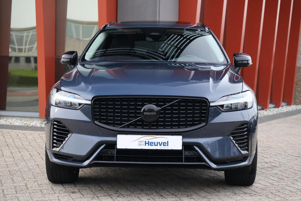 Volvo XC60 T6 Recharge AWD Plus Dark | Longe Range | Stoelverwarming | Trekhaak | Leder | Panoramadak | Parkeercamera | Keyless 52035314-1.jpg | Van den Heuvel Auto's B.V.