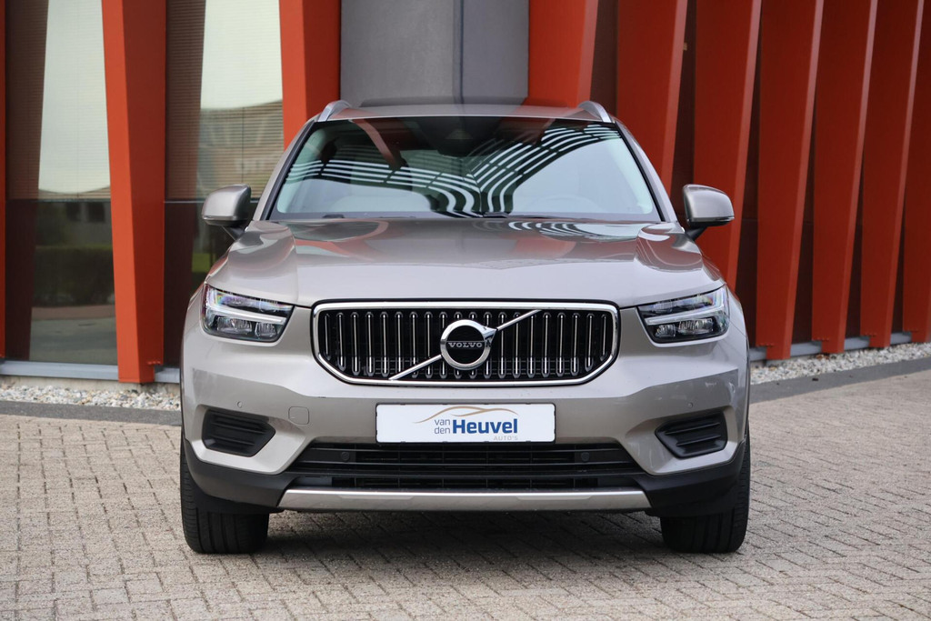 Volvo XC40 T5 Recharge Inscription | Stoelverwarming | Trekhaak | Leder | Parkeercamera | Keyless 52092989-1.jpg | Van den Heuvel Auto's B.V.
