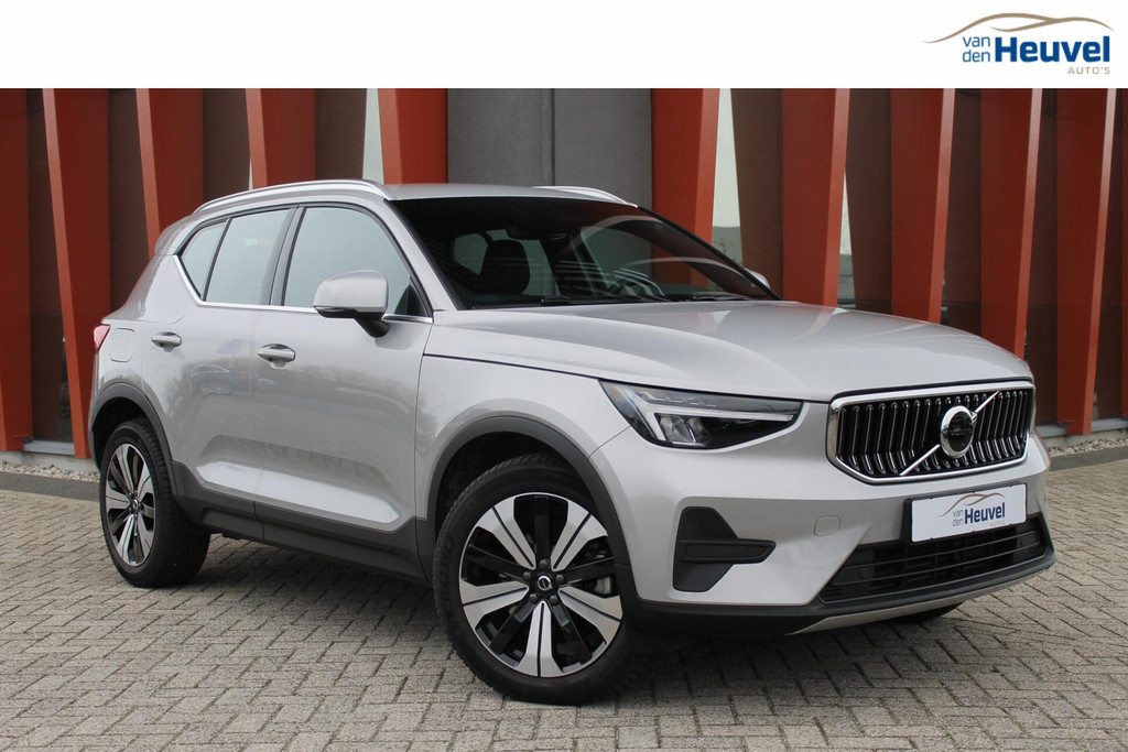 Volvo XC40 T4 Recharge Core Bright | Parkeercamera | Keyless | 19 Inch | Silver skidplates voor en achter 52577002-0.jpg | Van den Heuvel Auto's B.V.
