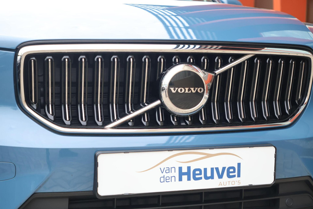 Volvo XC40 T5 Recharge Plus Bright | Stoelverwarming | Trekhaak | BLIS | Pilot Assist | Parkeercamera | H/K | Keyless 53012169-4.jpg | Van den Heuvel Auto's B.V.