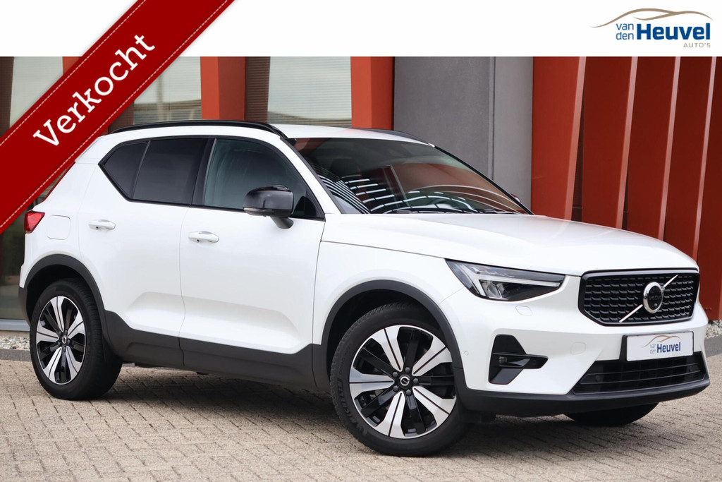 Volvo XC40 T5 Recharge Plus Dark | Stoelverwarming | Trekhaak | Leder | BLIS | Pilot Assist | 360° Camera | H/K | Keyless 53121303-0.jpg | Van den Heuvel Auto's B.V.