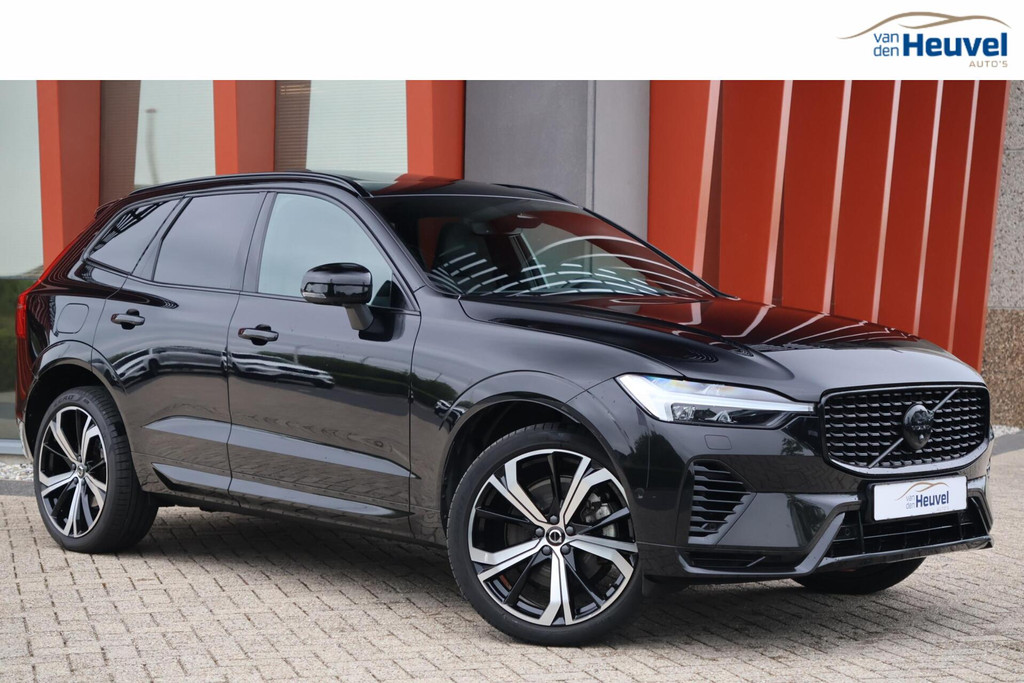 Volvo XC60 T6 Recharge AWD Plus Dark | Longe Range | Stoelverwarming | BLIS | Pilot Assist | 360° Camera | H/K | Glossy Black 53121902-0.jpg | Van den Heuvel Auto's B.V.
