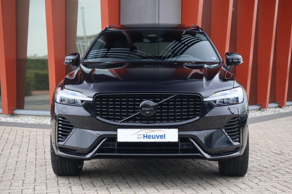 Volvo XC60 T6 Recharge AWD Plus Dark | Longe Range | Stoelverwarming | BLIS | Pilot Assist | 360° Camera | H/K | Glossy Black 53121902-1.jpg | Van den Heuvel Auto's B.V.