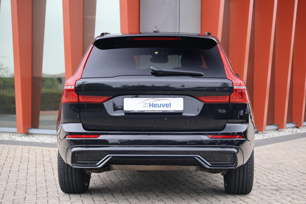 Volvo XC60 T6 Recharge AWD Plus Dark | Longe Range | Stoelverwarming | BLIS | Pilot Assist | 360° Camera | H/K | Glossy Black 53121902-3.jpg | Van den Heuvel Auto's B.V.