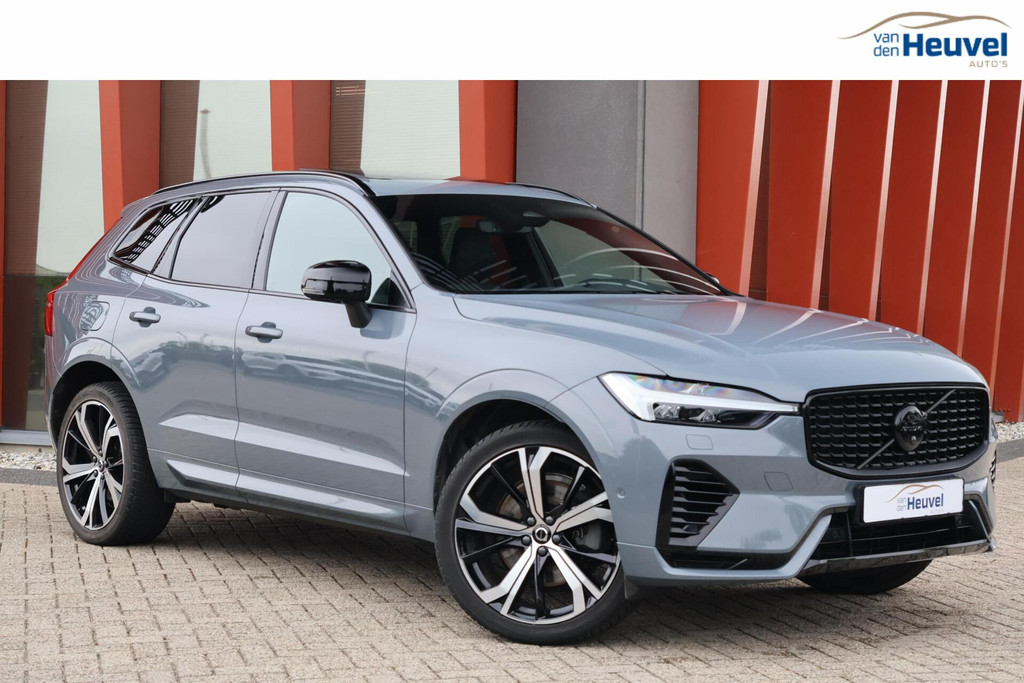 Volvo XC60 T6 Recharge AWD Plus Dark | Long Range | Stoelverwarming | Trekhaak | 360° Camera | BLIS | Pilot Assist | Glossy Black | Keyless 53205599-0.jpg | Van den Heuvel Auto's B.V.