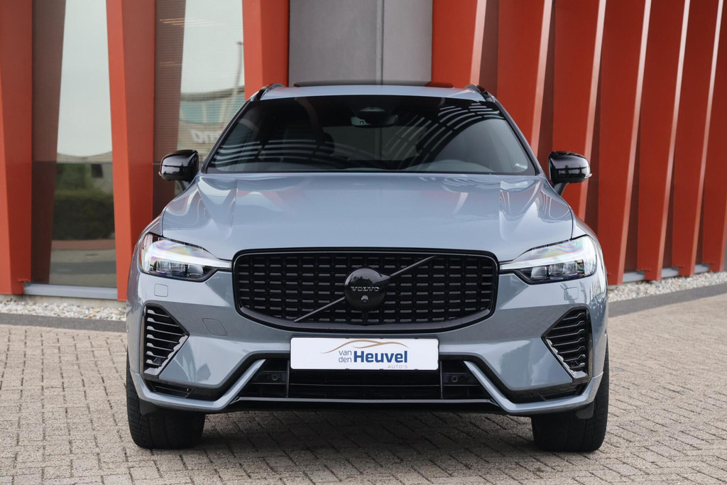 Volvo XC60 T6 Recharge AWD Plus Dark | Long Range | Stoelverwarming | Trekhaak | 360° Camera | BLIS | Pilot Assist | Glossy Black | Keyless 53205599-1.jpg | Van den Heuvel Auto's B.V.