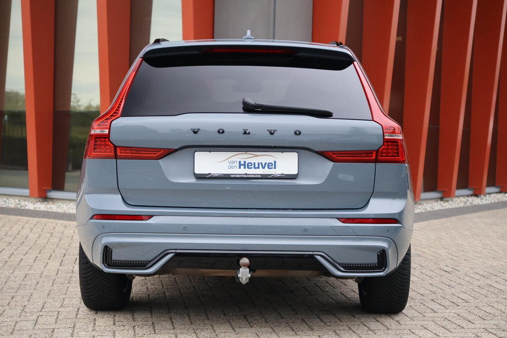 Volvo XC60 T6 Recharge AWD Plus Dark | Longe Range | Stoelverwarming | Trekhaak | Parkeercamera | BLIS | Pilot Assist | Glossy Black | Keyl 53216910-3.jpg | Van den Heuvel Auto's B.V.