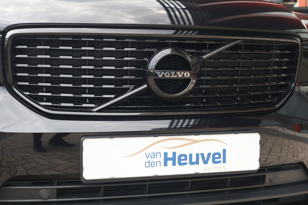 Volvo XC40 T5 Recharge Black Edition| Stoelverwarming | Leder | Parkeercamera | Keyless 53218408-4.jpg | Van den Heuvel Auto's B.V.