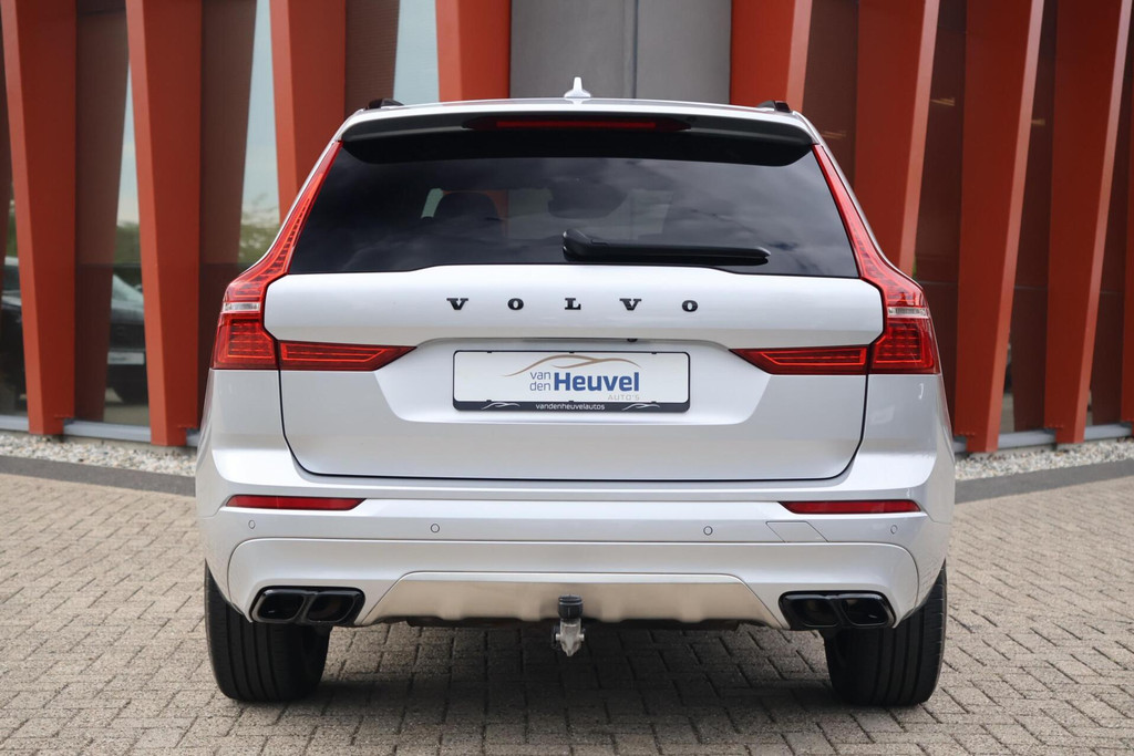 Volvo XC60 T6 Recharge AWD R-Design | Stoelverwarming | Trekhaak | Panoramadak | Leder | Pilot Assist | BLIS | Keyless 53218816-3.jpg | Van den Heuvel Auto's B.V.