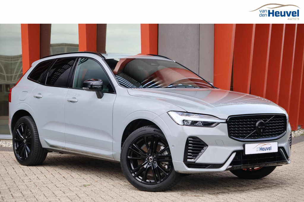 Volvo XC60 T8 Recharge AWD Ultra Dark | Stoelverwarming | Panoramadak | 360° Camera | Pilot Assist | BLIS | Glossy Black | Keyless 53310106-0.jpg | Van den Heuvel Auto's B.V.