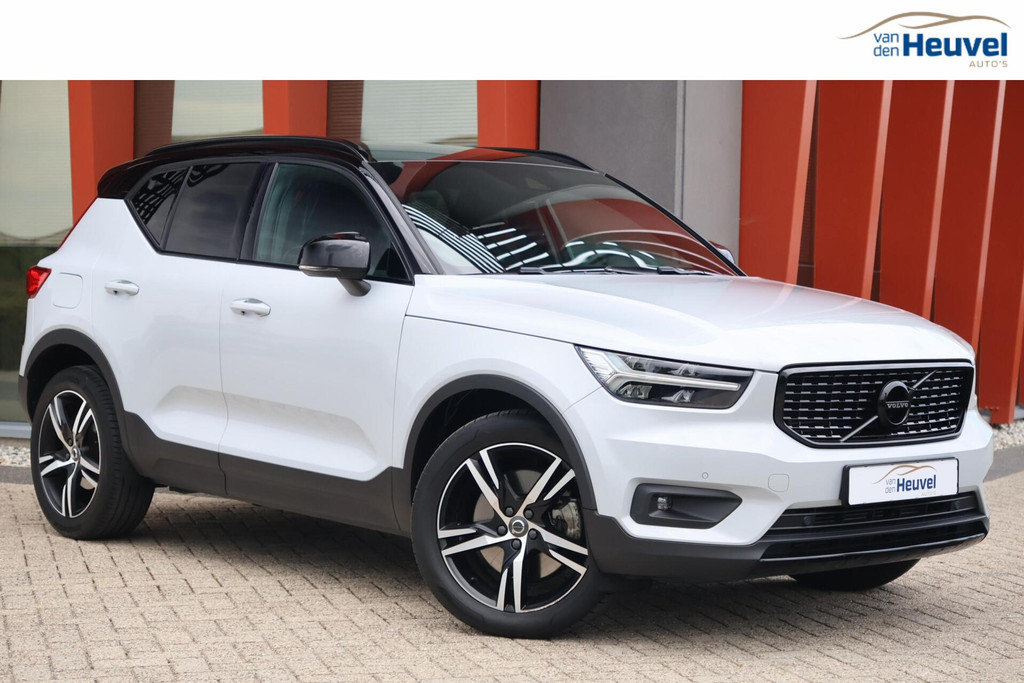 Volvo XC40 T4 Recharge R-Design | Stoelverwarming | Trekhaak | Parkeercamera | 53348115-0.jpg | Van den Heuvel Auto's B.V.