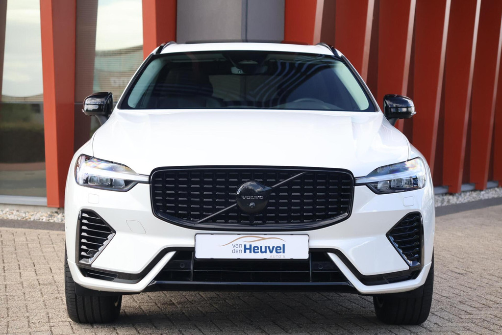 Volvo XC60 T6 Recharge AWD Plus Dark | Longe Range | Stoelverwarming | Trekhaak | Panoramadak | Leder | 360° Camera | BLIS | Pilot Assist | 53376106-1.jpg | Van den Heuvel Auto's B.V.