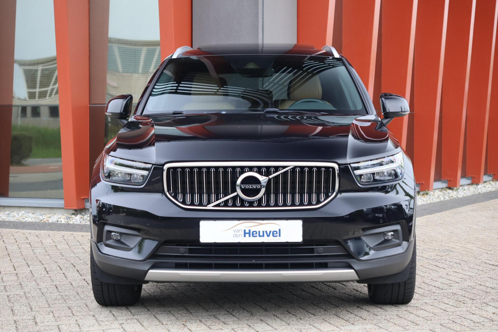Volvo XC40 T4 Recharge Inscription | Stoelverwarming | Trekhaak | Leder | Panoramadak | Parkeercamera | H/K | Keyless 53386128-1.jpg | Van den Heuvel Auto's B.V.