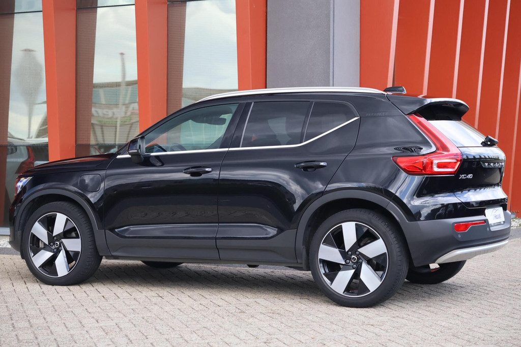 Volvo XC40 T5 Recharge Plus Bright | Stoelverwarming | Trekhaak | Parkeerverwarming | H/K | Keyless 53544572-2.jpg | Van den Heuvel Auto's B.V.