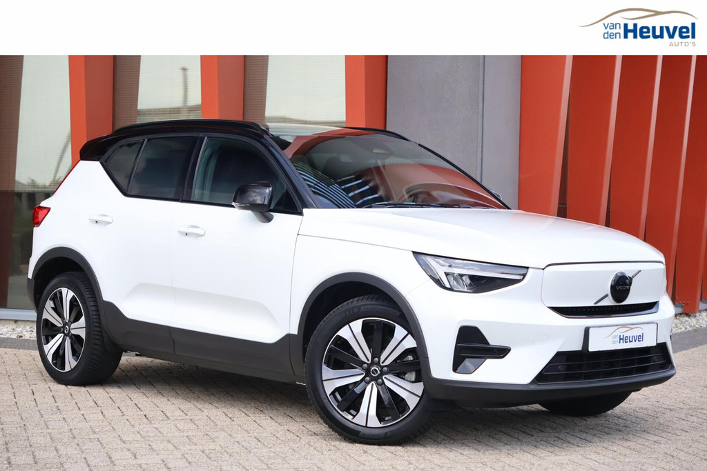 Volvo XC40 Recharge R Design 70 kWh | Stoelverwarming | Parkeercamera | Full Electric | Glossy Black 53587247-0.jpg | Van den Heuvel Auto's B.V.