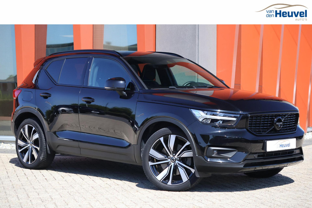 Volvo XC40 T4 Recharge R-Design | Stoelverwarming | Trekhaak | 360° Camera | Pilot Assist | H/K | Mem. Stoelen | Keyless | Glossy Black 53654331-0.jpg | Van den Heuvel Auto's B.V.
