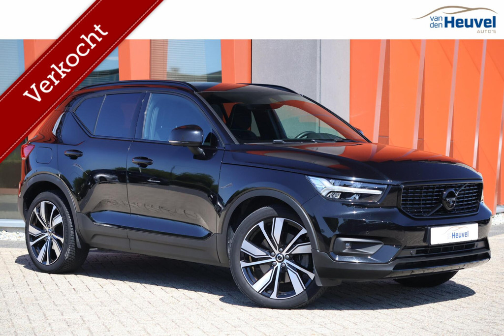 Volvo XC40 T4 Recharge R-Design | Stoelverwarming | Trekhaak | 360° Camera | Pilot Assist | H/K | Mem. Stoelen | Keyless | Glossy Black 53654331-0.jpg | Van den Heuvel Auto's B.V.