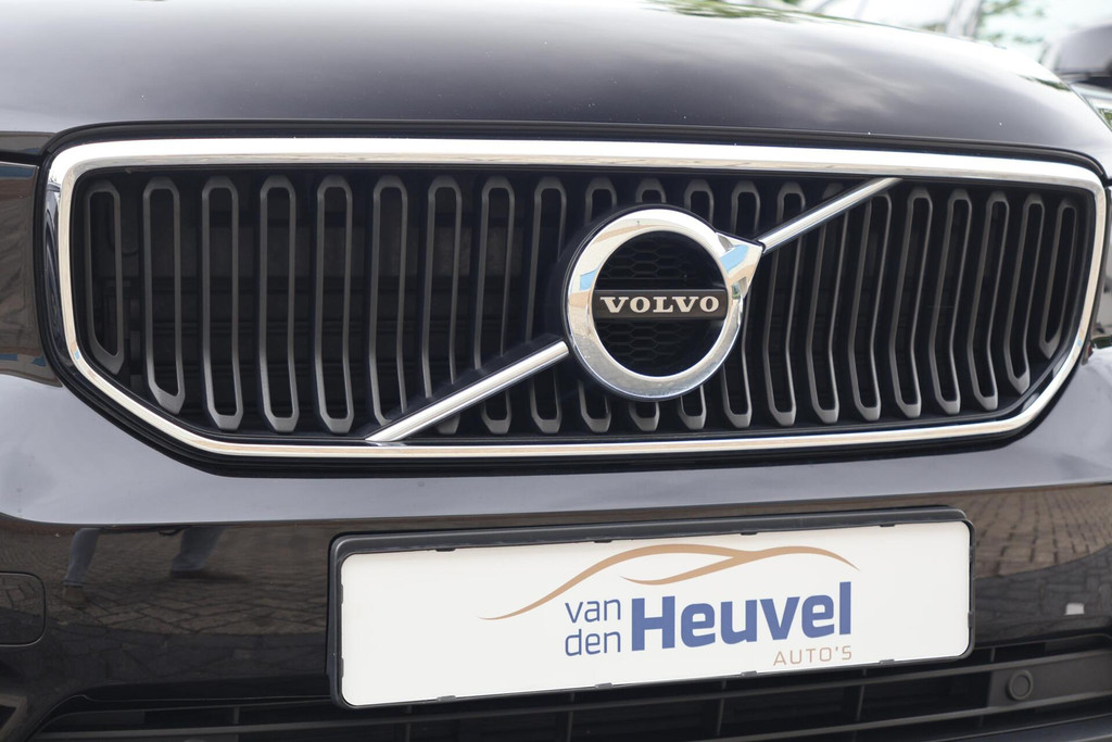 Volvo XC40 T3 Momentum | Stoelverwarming | Trekhaak | Leder | Keyless 53930087-4.jpg | Van den Heuvel Auto's B.V.