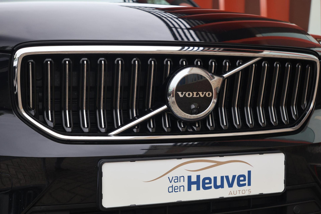 Volvo XC40 T5 Recharge Ultimate Bright | Stoelverwarming | Trekhaak | 360° Camera | Panoramadak | BLIS | Pilot Assist | Keyless 54168193-4.jpg | Van den Heuvel Auto's B.V.