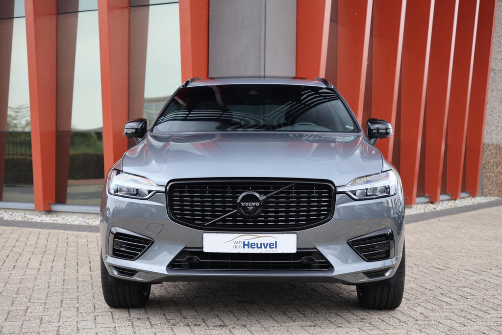 Volvo XC60 T8 Recharge AWD R-Design | Stoelverwarming | Trekhaak | Panoramadak | 360° Camera | H/K | Luchtvering | Keyless 54227617-1.jpg | Van den Heuvel Auto's B.V.