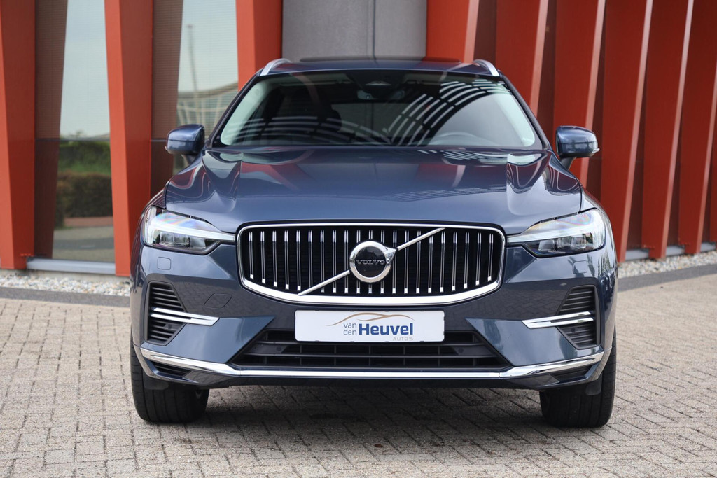Volvo XC60 T6 Recharge AWD Plus Bright | Long Range | Stoelverwarming | Trekhaak | Leder | Panoramadak | Pilot Assist | Keyless 54361815-1.jpg | Van den Heuvel Auto's B.V.