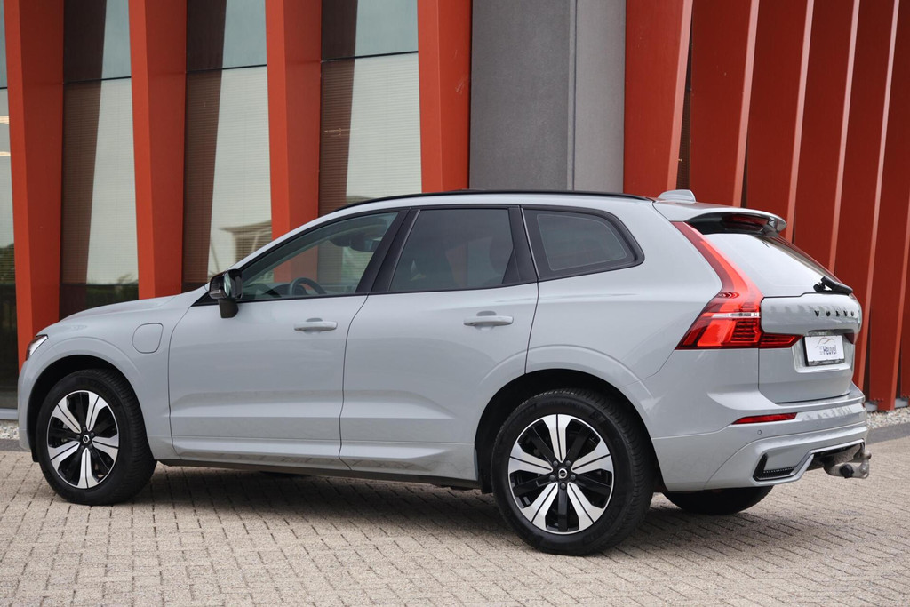 Volvo XC60 T6 Recharge AWD Plus Dark | Stoelverwarming | Trekhaak | Leder | Panoramadak | Pilot Assist | Parkeercamera | Keyless | Glossy B 54388425-2.jpg | Van den Heuvel Auto's B.V.