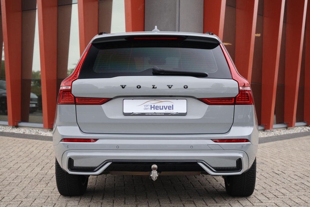 Volvo XC60 T6 Recharge AWD Plus Dark | Stoelverwarming | Trekhaak | Leder | Panoramadak | Pilot Assist | Parkeercamera | Keyless | Glossy B 54388425-3.jpg | Van den Heuvel Auto's B.V.