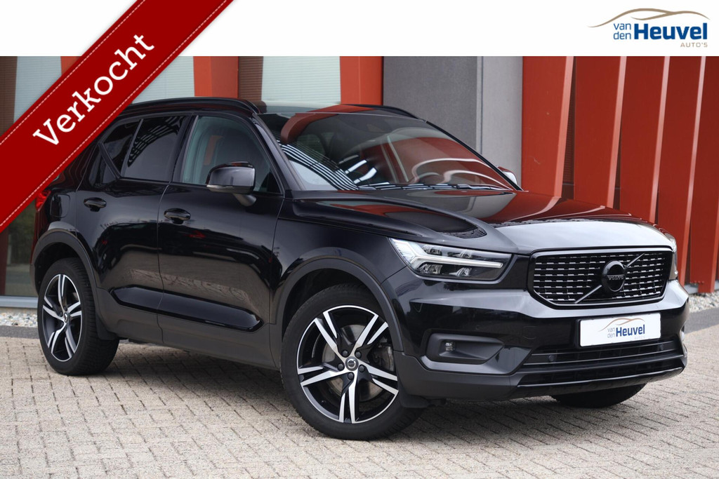Volvo XC40 T4 Recharge R-Design | Stoelverwarming | Trekhaak | H/K | Parkeercamera | Keyless | Glossy Black 54451328-0.jpg | Van den Heuvel Auto's B.V.