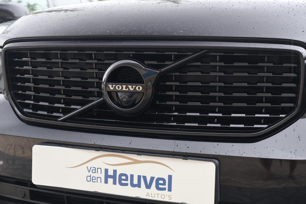 Volvo XC40 T4 Recharge R-Design | Stoelverwarming | Trekhaak | Leder | 360° Camera | 20 INCH | BLIS | Glossy Black | Keyless 54659097-4.jpg | Van den Heuvel Auto's B.V.