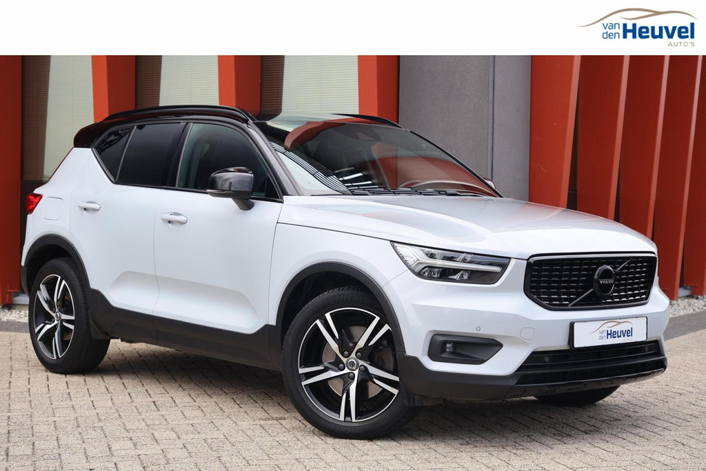 Volvo XC40 T4 Recharge R-Design | Stoelverwarming | Leder | Parkeercamera | BLIS | Keyless 54660653-0.jpg | Van den Heuvel Auto's B.V.