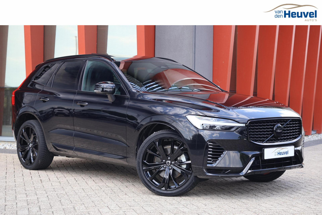 Volvo XC60 T6 Recharge AWD Black Edition | Stoelverwarming | Trekhaak | Parkeercamera | Panoramadak | HUD | Pilot Assist | keyless 54711174-0.jpg | Van den Heuvel Auto's B.V.
