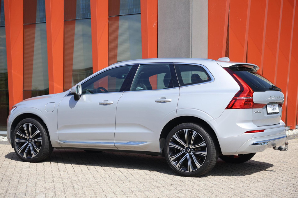 Volvo XC60 T6 Recharge AWD Plus Bright | Long Range | Stoelverwarming | Trekhaak | Panoramadak | Parkeercamera | Memory Stoelen | Keyless 54812543-2.jpg | Van den Heuvel Auto's B.V.