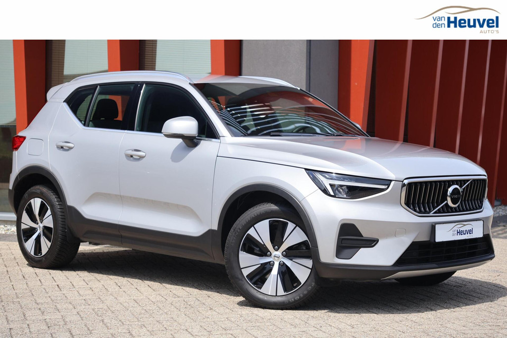 Volvo XC40 T4 Recharge Core Bright | Stoelverwarming | Trekhaak | Parkeercamera | Keyless 54821313-0.jpg | Van den Heuvel Auto's B.V.