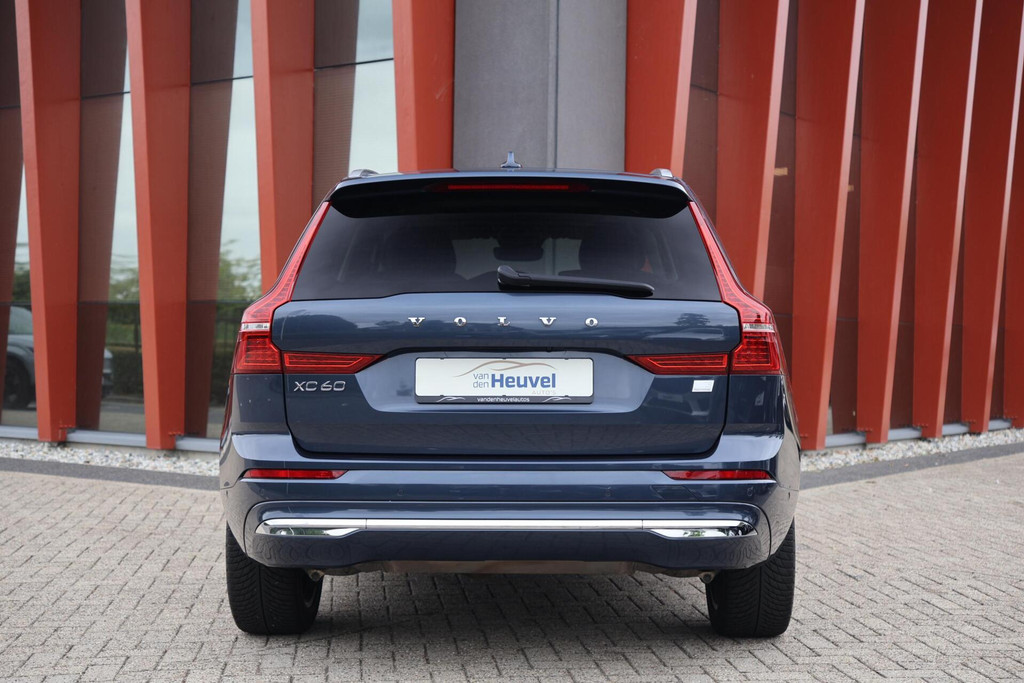 Volvo XC60 T8 Recharge AWD Ultimate Bright | Longe Range | Stoelverwarming | Trekhaak | Leder | Panoramadak | BLIS | Pilot Assist | 360° Ca 54893257-3.jpg | Van den Heuvel Auto's B.V.