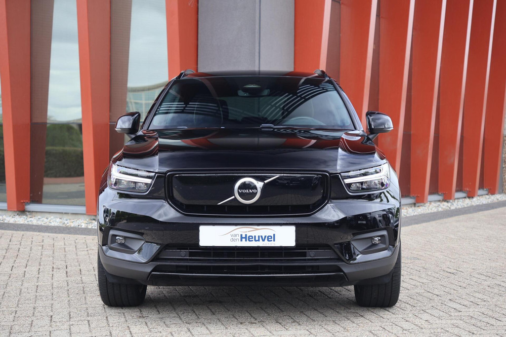 Volvo XC40 Recharge P8 AWD R-Design | Park Assist | Full Electric | Zero-emissie | Keyless 55130072-1.jpg | Van den Heuvel Auto's B.V.