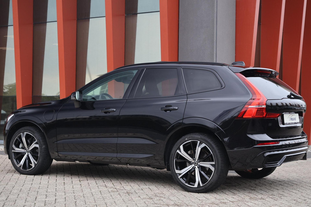 Volvo XC60 T6 Recharge AWD Plus Dark | Stoelverwarming | Parkeercamera | Panoramadak | Long Range | Pilot Assist | Leder | Treeplanken | Ke 55494760-2.jpg | Van den Heuvel Auto's B.V.