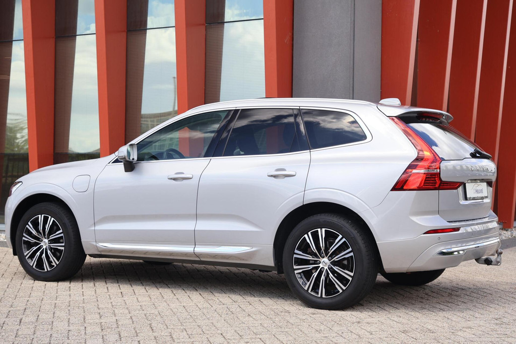 Volvo XC60 T6 Recharge AWD Inscription | Longe Range | Stoelverwarming | Trekhaak | Leder | Parkeercamera | Panoramadak | Pilot Assist | Ke 55494764-2.jpg | Van den Heuvel Auto's B.V.