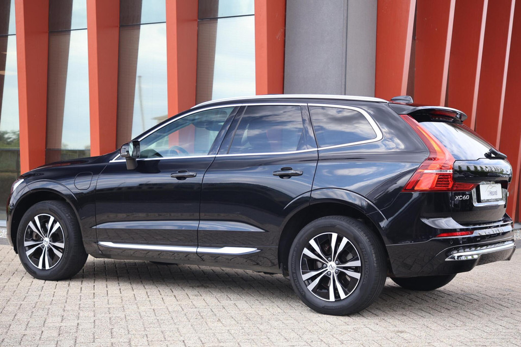 Volvo XC60 T6 Recharge AWD Inscription | Stoelverwarming | Trekhaak | Leder | Pilot Assist | Parkeercamera | Keyless 55709128-2.jpg | Van den Heuvel Auto's B.V.