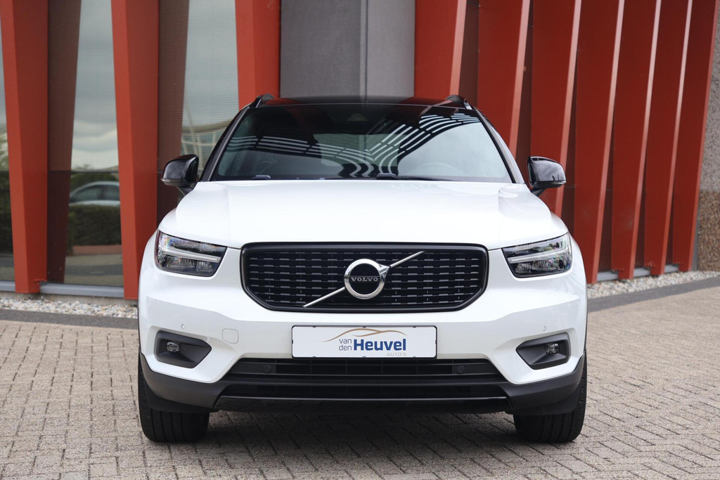 Volvo XC40 T5 Recharge R-Design | Trekhaak | Parkeercamera | Leder | Keyless 55906034-1.jpg | Van den Heuvel Auto's B.V.