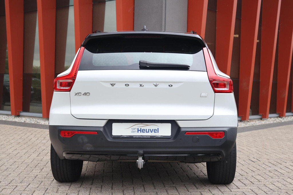 Volvo XC40 T5 Recharge R-Design | Trekhaak | Parkeercamera | Leder | Keyless 55906034-3.jpg | Van den Heuvel Auto's B.V.