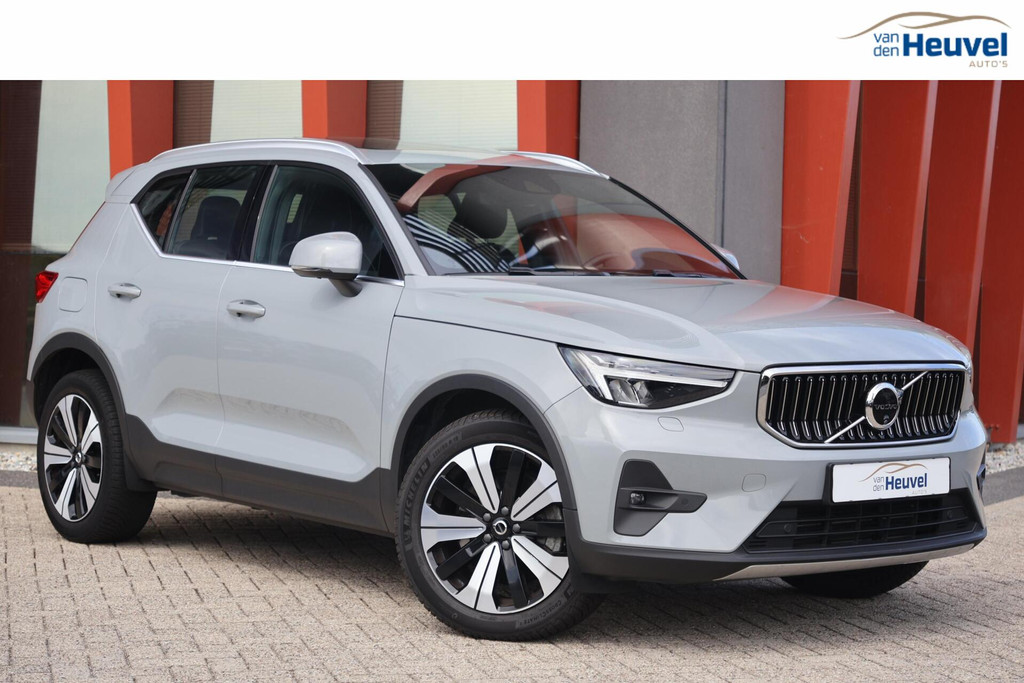 Volvo XC40 T5 Recharge Ultimate Bright | Stoelverwarming | Trekhaak | Panoramadak | 360° Camera |Pilot Assist | H/K | BLIS | Keyless 56040792-0.jpg | Van den Heuvel Auto's B.V.